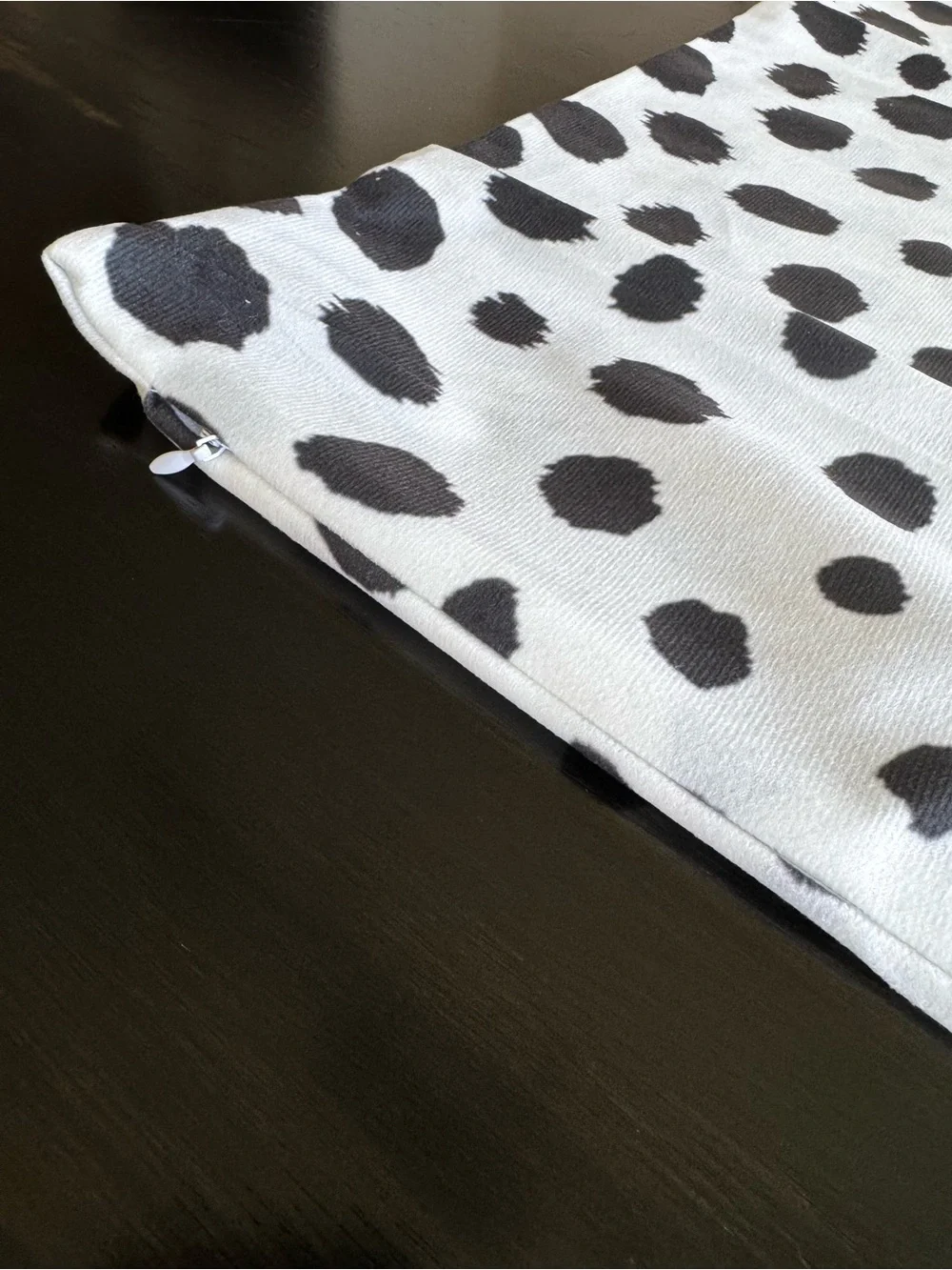 Black & White Euro Sham